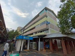 Teban Gardens Road (D22), Retail #533722601